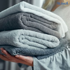 Khi bị đau mắt đỏ thì không nên sử dụng chung đồ cá nhân vì có thể làm lây lan bệnh